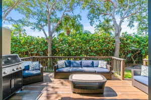 620 Via Villagio, Hypoluxo, FL 33462 Sold 09/06/24