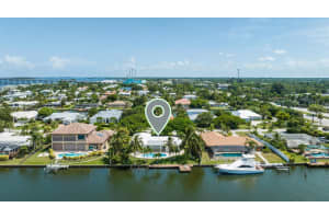 22 Park Avenue, Vero Beach, FL 32960 Sold 09/23/24
