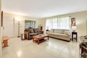 875 North Drive Apt A, Delray Beach, FL 33445 Sold 11/14/24