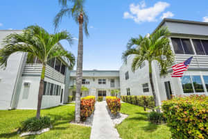 567 Capri L, Delray Beach, FL 33484 Sold 01/17/25