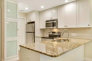 118 Redwood Drive, Jupiter, FL 33458 Sold 09/27/24
