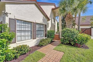 3064 Lucerne Park Drive, Greenacres, FL 33467 Sold 10/21/24