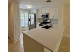 830 E Jeffery Street 830, Boca Raton, FL 33487 Sold 09/23/24
