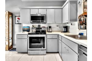 MLS# R11007718, Boca Raton, Florida 33498