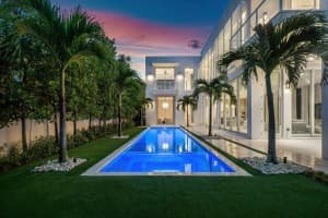 132 NE 7th Avenue, Delray Beach, FL 33483 Sold 11/01/24