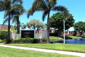 404 Springdale Circle, Palm Springs, FL 33461 Sold 10/08/24