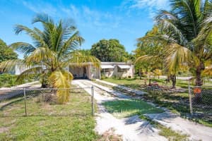 591 Oleander Road, Lake Worth, FL 33462 Sold 10/08/24