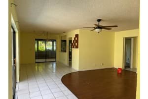 5671 Mirror Lakes Boulevard, Boynton Beach, FL 33472 Sold 11/18/24