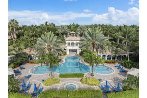 9869 Cobblestone Creek Drive, Boynton Beach, FL 33472 Sold 12/02/24