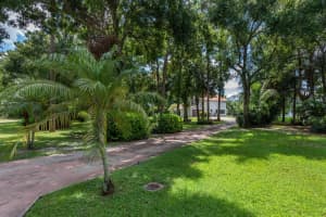 474 Westwood Circle W, West Palm Beach, FL 33411 Sold 11/08/24