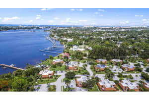 825 Center Street 20a, Jupiter, FL 33458 Sold 09/20/24