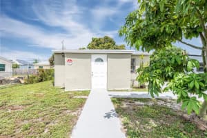 316 NW 20th Terrace, Pompano Beach, FL 33069 Sold 09/10/24