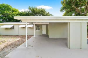 715 W Jasmine Drive, Lake Park, FL 33403 Sold 10/07/24