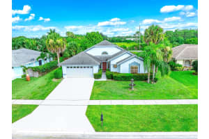 140 Queens Lane, Royal Palm Beach, FL 33411 Sold 02/19/25