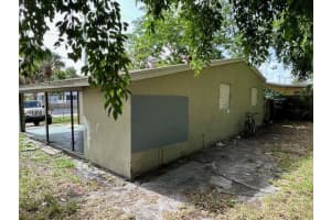 4719 Pinewood Avenue, West Palm Beach, FL 33407 - MLS#R11008289