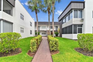 975 Normandy U, Delray Beach, FL 33484 Sold 10/03/24