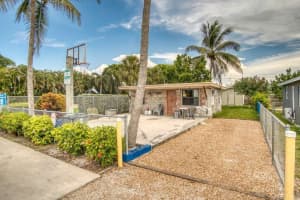 1078 Peak Road, Lantana, FL 33462 Sold 09/10/24