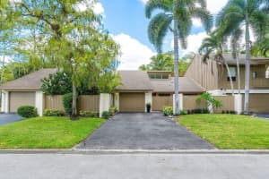 305 Pine Shadow Way, Wellington, FL 33414 Sold 10/02/24