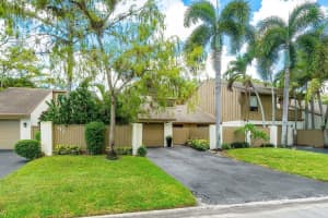 305 Pine Shadow Way, Wellington, FL 33414 Sold 10/02/24