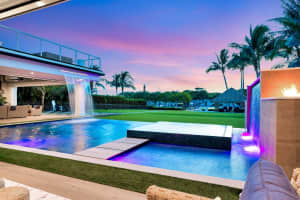 103 Lighthouse Drive, Jupiter Inlet Colony, FL 33469 Sold 10/31/24