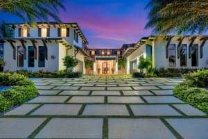 103 Lighthouse Drive, Jupiter Inlet Colony, FL 33469 Sold 10/31/24