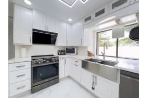 746 NW 38th Terrace, Deerfield Beach, FL 33442 Sold 01/08/25