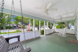 627 Avenida Alegre, West Palm Beach, FL 33405 Sold 11/13/24