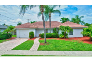 901 SW 4th Street, Boca Raton, FL 33486 Sold 09/18/24