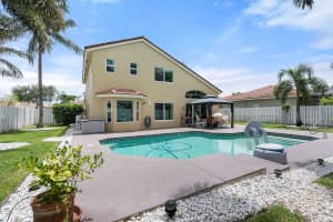 5277 Oakmont Village Circle, Lake Worth, FL 33463 Sold 09/19/24