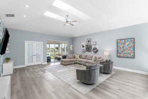 5208 Lake Catalina Dr, Boca Raton, FL 33496, Sold 07/31/24