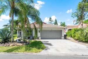 8145 Pelican Harbour Drive, Lake Worth, FL 33467 Sold 09/04/24