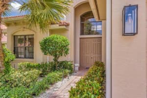 2176 NW Diamond Creek Way, Jensen Beach, FL 34957 Sold 03/28/25