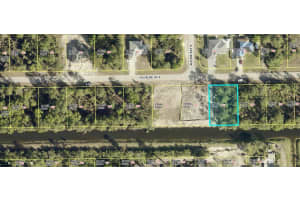 934 Alcalde Street, Lehigh Acres, FL 33974 - MLS#R11008578