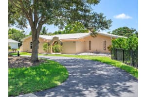 2611 NW 115th Terrace, Coral Springs, FL 33065 Sold 09/10/24
