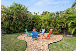 349 Plymouth Road, West Palm Beach, FL 33405 Sold 10/16/24