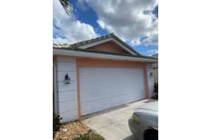 4414 Lacey Oak Drive, Palm Beach Gardens, FL 33410 Sold 01/31/25