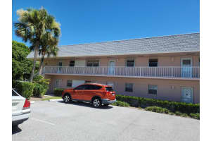 18081 SE Country Club Drive 307, Jupiter, FL 33469 Sold 02/03/25