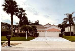 300 Lakepark Trail, Oviedo, FL 32765 Sold 10/04/24