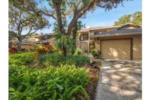 5230 SE Schooner Oaks Way, Stuart, FL 34997 Sold 10/07/24