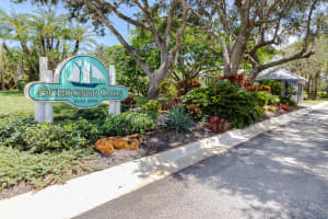 5230 SE Schooner Oaks Way, Stuart, FL 34997 Sold 10/07/24