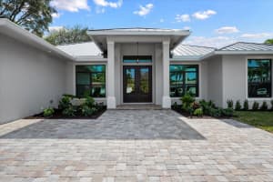 1586 Packwood Road, North Palm Beach