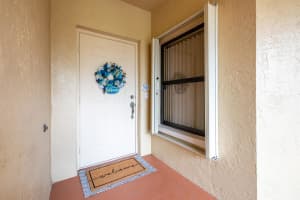 300 Uno Lago Drive 301, Juno Beach, FL 33408 Sold 09/19/24