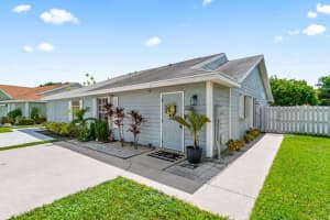 1614 Royal Forest Court, West Palm Beach, FL 33406 Sold 09/16/24