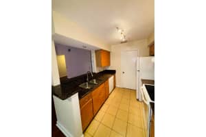 815 W Boynton Beach Boulevard 11-204, Boynton Beach, FL 33426 Sold 09/12/24