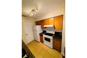815 W Boynton Beach Boulevard 11-204, Boynton Beach, FL 33426 Sold 09/12/24