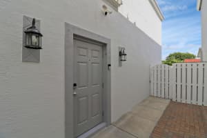 4703 Clemens Street, Lake Worth, FL 33463 Sold 09/26/24