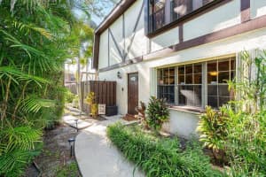 109 Weybridge Circle A, Royal Palm Beach, FL 33411 Sold 06/03/25