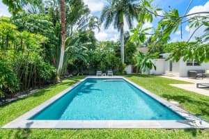 140 Monroe Drive, West Palm Beach, FL 33405 Sold 01/22/25