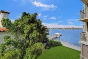 MLS# R11009152, Lantana, Florida 33462