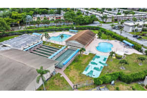 725 Lori Drive 201, Palm Springs, FL 33461 Sold 10/03/24